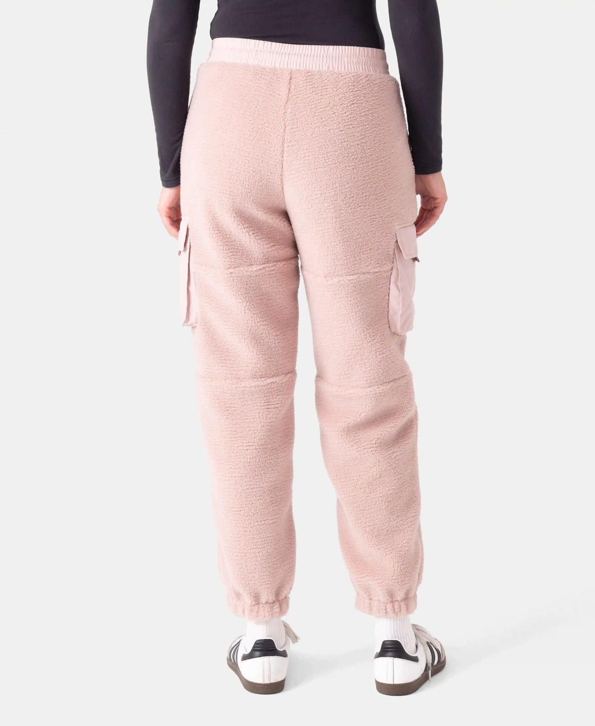 W25 Rita Sherpa Jogger