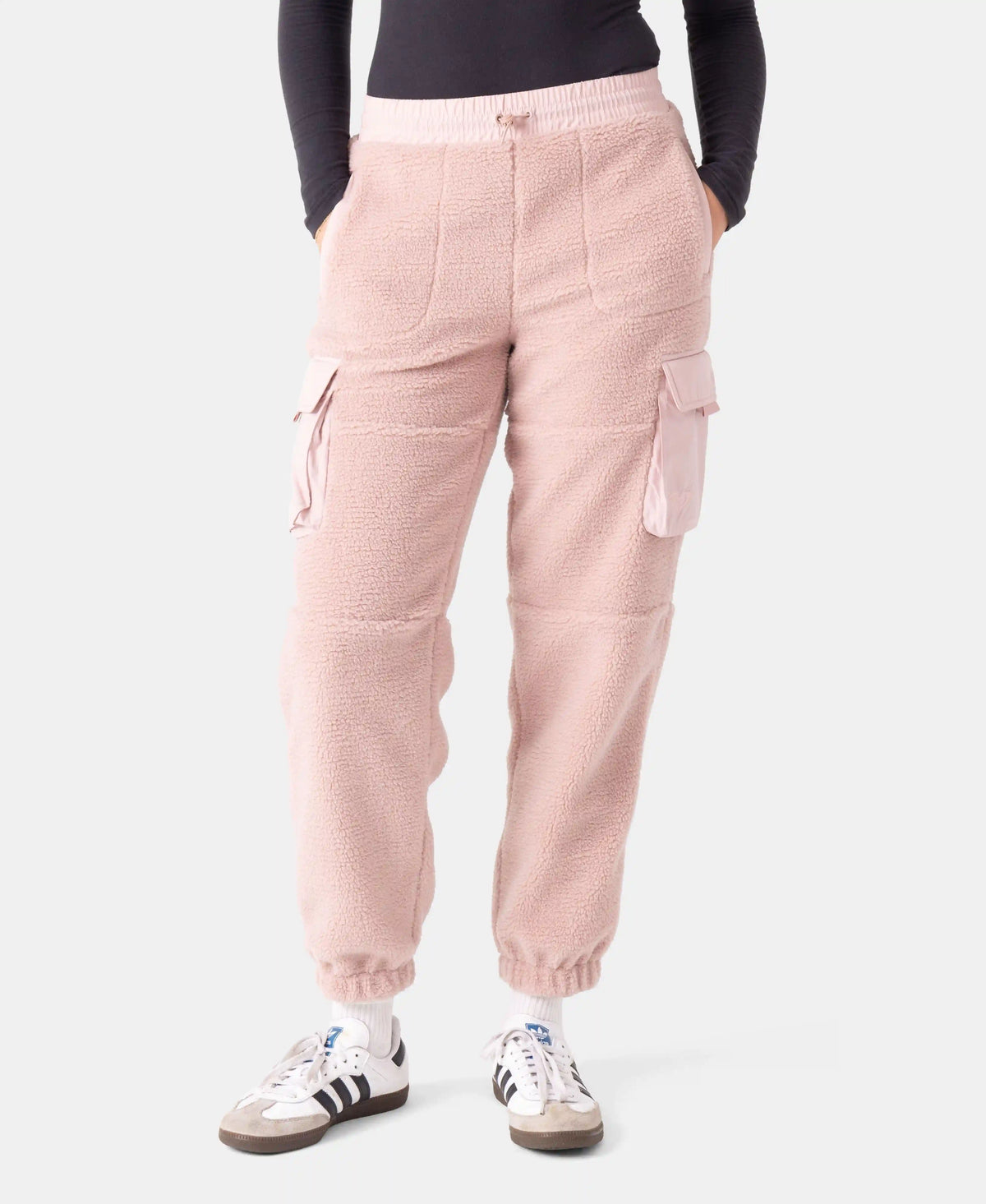 W25 Rita Sherpa Jogger